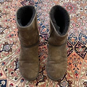 Ugg brown boots size 13